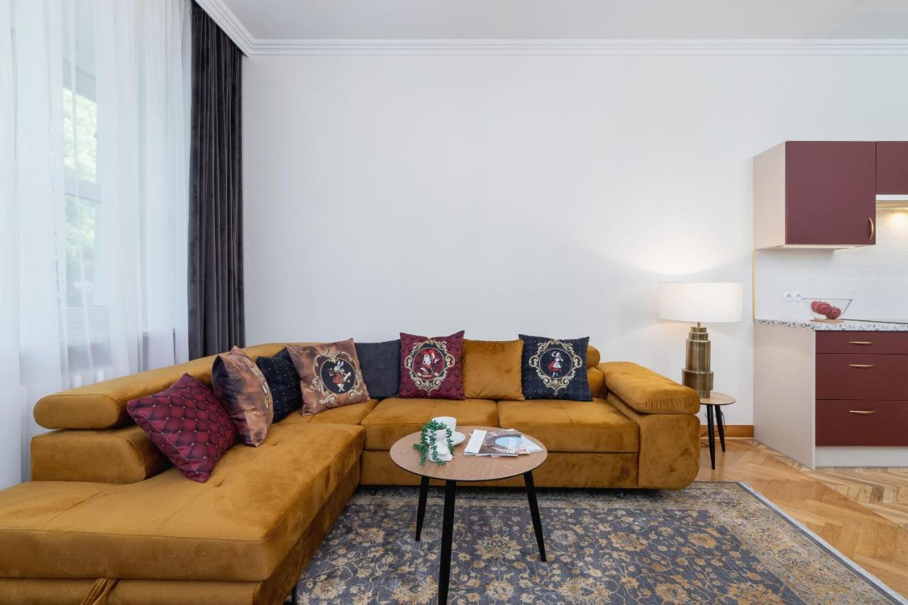 Luxurious & Unique Apartment Mickiewicza Cracow By Renters Prestige คราคูฟ ภายนอก รูปภาพ
