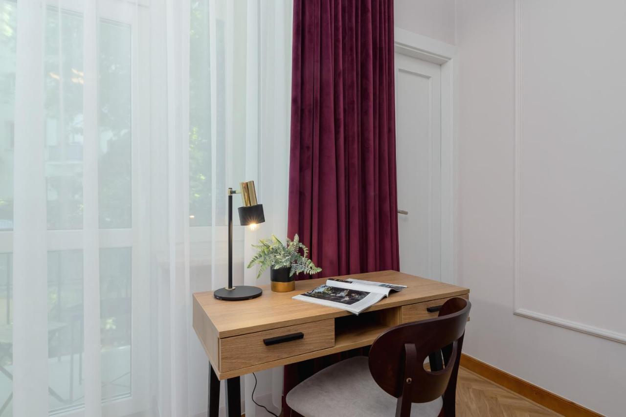 Luxurious & Unique Apartment Mickiewicza Cracow By Renters Prestige คราคูฟ ภายนอก รูปภาพ