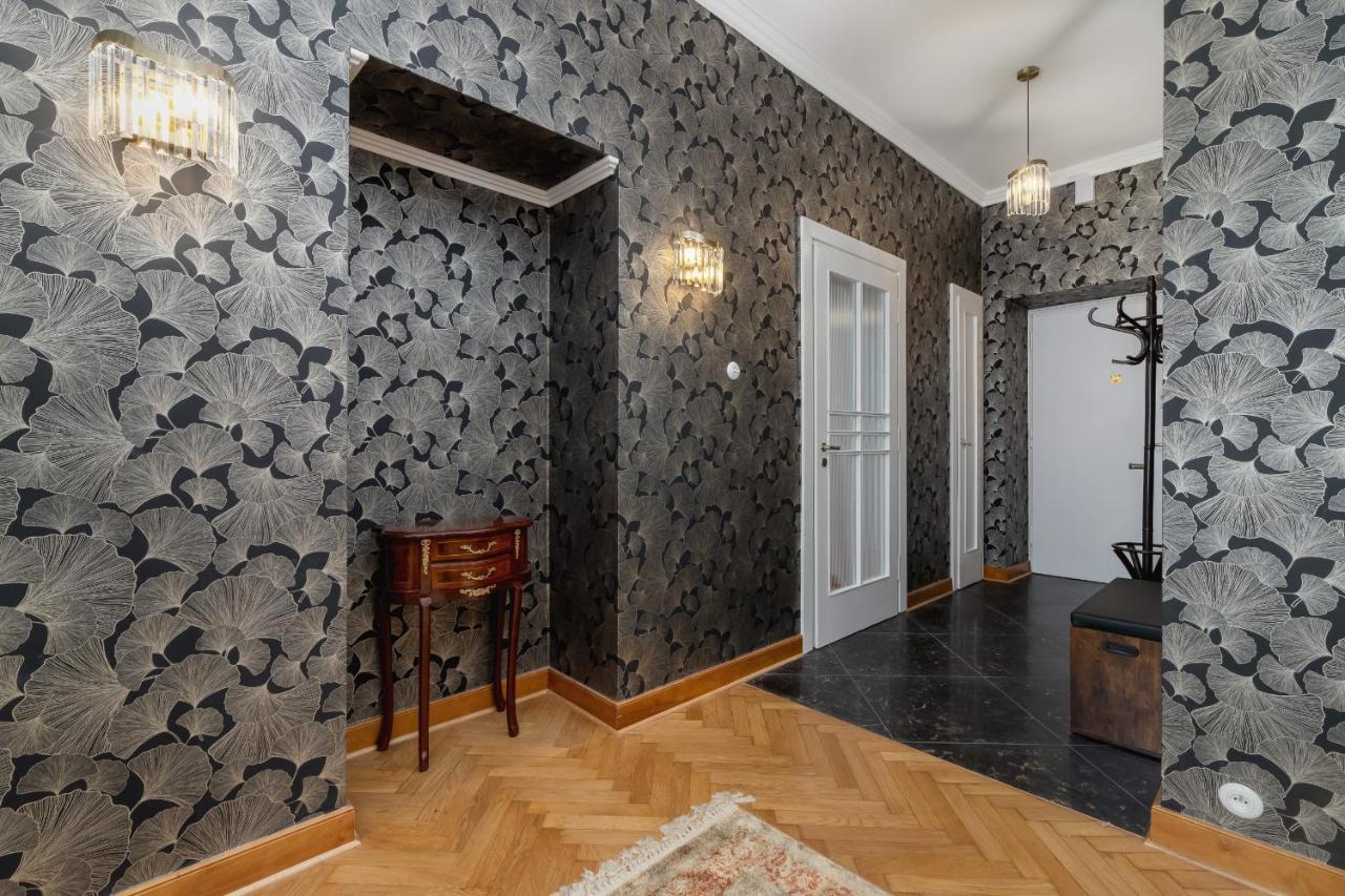 Luxurious & Unique Apartment Mickiewicza Cracow By Renters Prestige คราคูฟ ภายนอก รูปภาพ