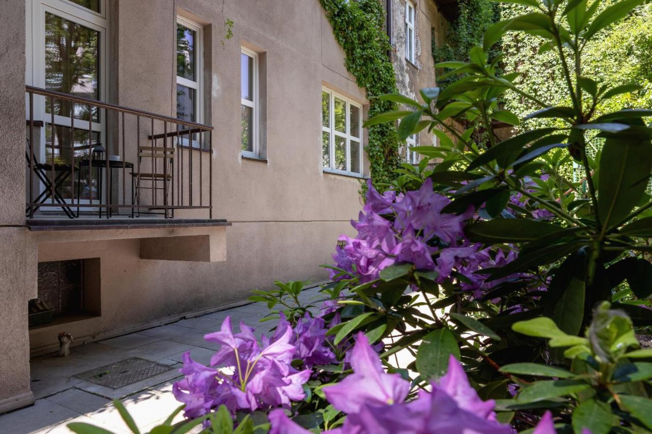 Luxurious & Unique Apartment Mickiewicza Cracow By Renters Prestige คราคูฟ ภายนอก รูปภาพ